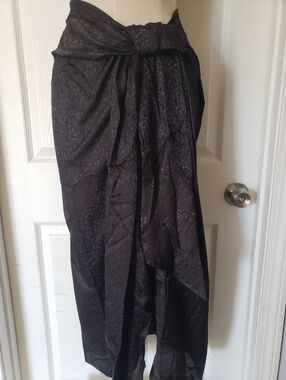 VENUS Black Draped Wrap Skirt with Subtle Jacquard Texture Size 14